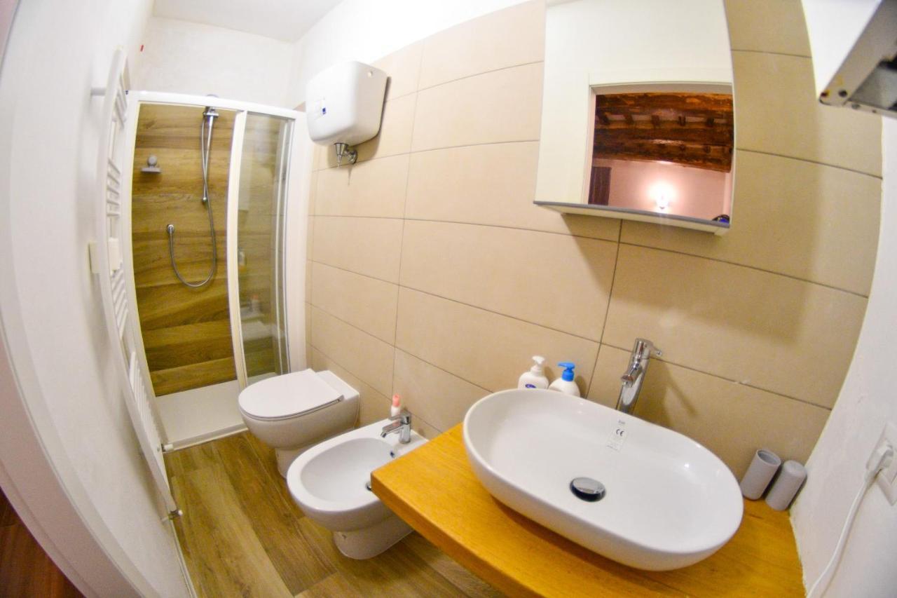 A Casa Di Silvia Apartment Фолиньо Екстериор снимка